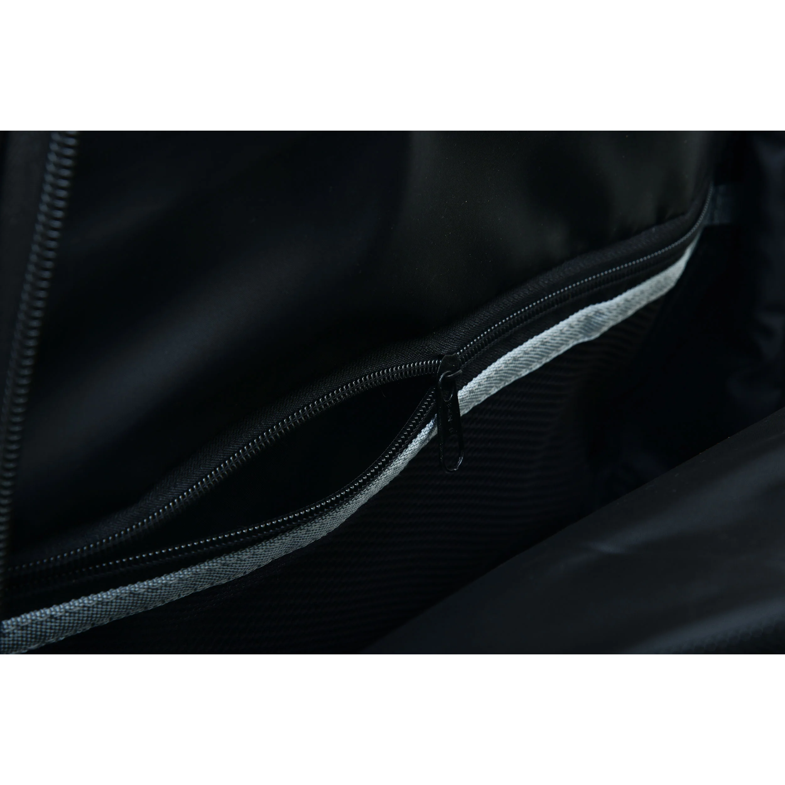 PFG Classic Lightweight Back Pack - Image 4